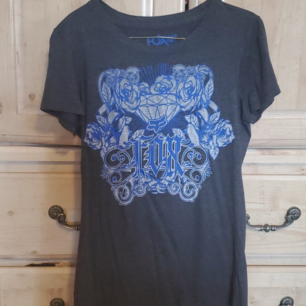 Medium fox racing shirt